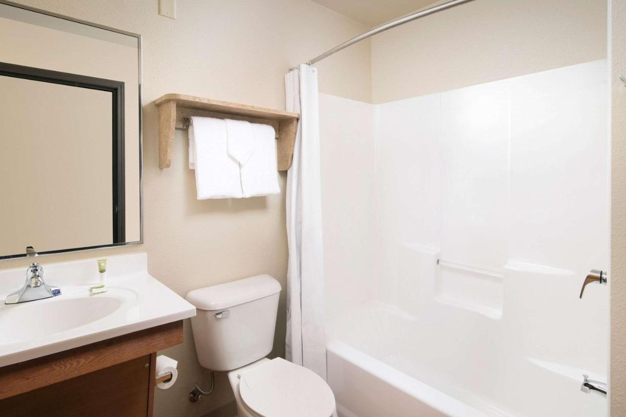 Woodspring Suites College Station Buitenkant foto